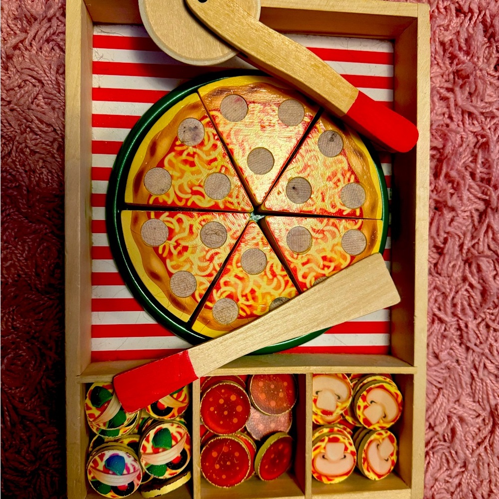 Melissa’s and Doug pizza playset